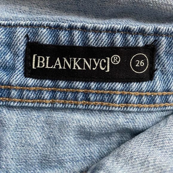 BLANKNYC Women’s Size 26 Light Blue Shorttall Cuffed Hem Cotton Denim Overalls - Picture 8 of 9